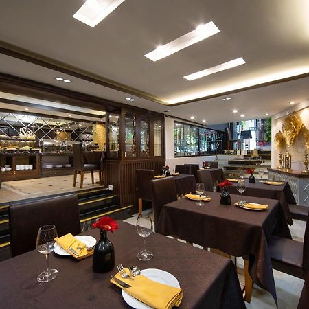 S Central Hotel And Spa Hanoi Exteriör bild